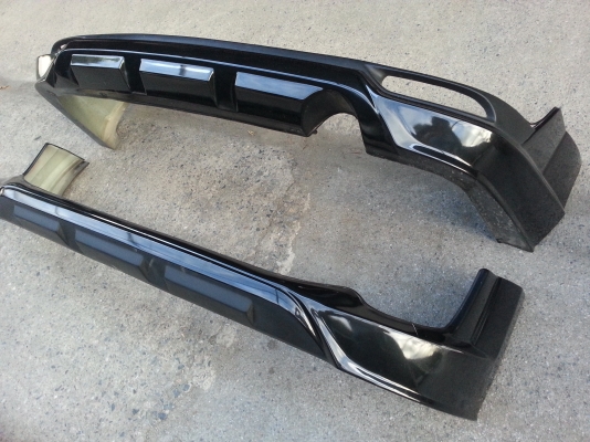 ขาย สเกิร์ต หน้า,หลัง fortuner 2012 ทรง TRD4 มือสอง ขาย สเกิร์ต หน้า,หลัง fortuner 2012 ทรง TRD4 มือสอง