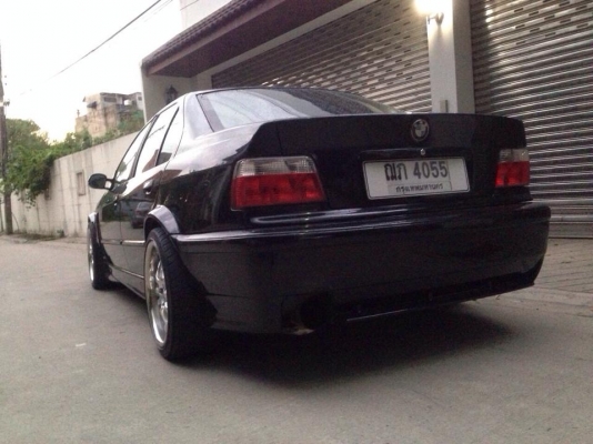 นกแก้วE36เครื่อง2jโบเดี่ยว ช่วงล่างแน่นๆ รถสวยหรูหรามีเสน่ห์หาอยู่ไม่ผิดหวังครับ