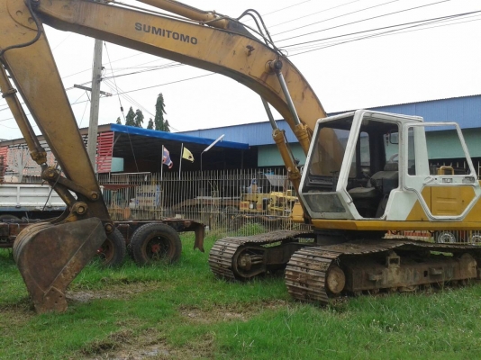 รถแบคโคซูมิตโตโม่F2 2800 ปั้มK3 Vเครื่อง 6BD 165แรง โซ่ใหม่ใบสวย สภาพพร้อมใช้งาน สนใจสอบถามรายละเอียดเพิ่มเติมโทร 090-8588220คุณนะ