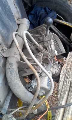 แหนบหน้า กับเพลาตามเส้นหลัง