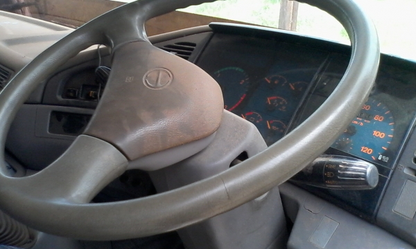 แหนบหน้า กับเพลาตามเส้นหลัง