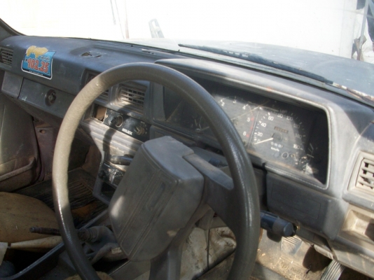 กระบะขายตามสภาพ ก่อนตัดเป็นอะใหล่ครับ  หรือแยกอะใหล่ใด้ รถวื่งใด้ ทะเบียนไม่ขาด