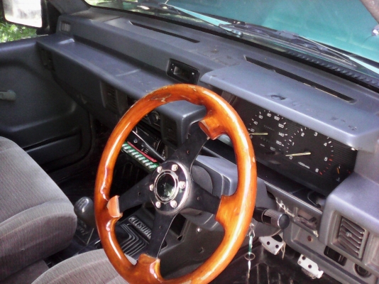 มิตซูบิชิ กระบะแคบ พร้อมใช้