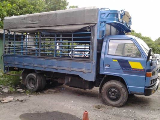 ขาย ISUZU 6 ล้อ 110แรง ยาว 4.5 เมตร ขาย ISUZU 6 ล้อ 110แรง ยาว 4.5 เมตร