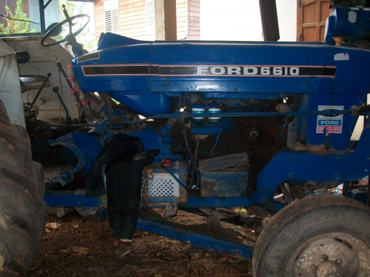 ฝากขายรถไถฟอร์ด