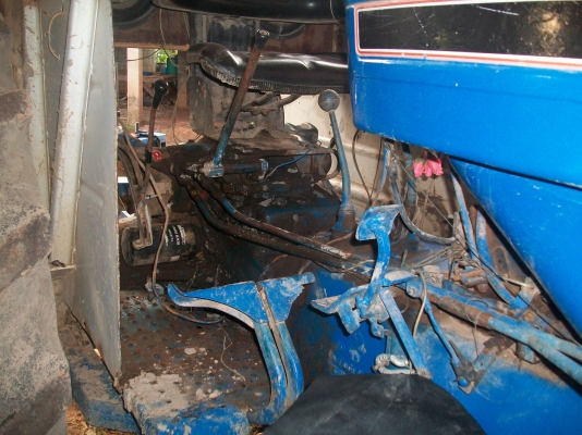 ฝากขายรถไถฟอร์ด