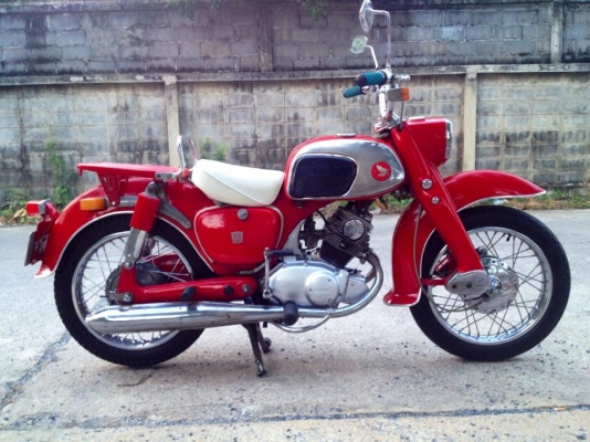 ขาย c95 สวยๆ เดิมๆ ทะเบียนเต็ม พร้อมชุดโอน เครื่องดีๆ สตาทร์มือ เงาๆ ครับ ขาย 69000 ติดต่อ 0811160919