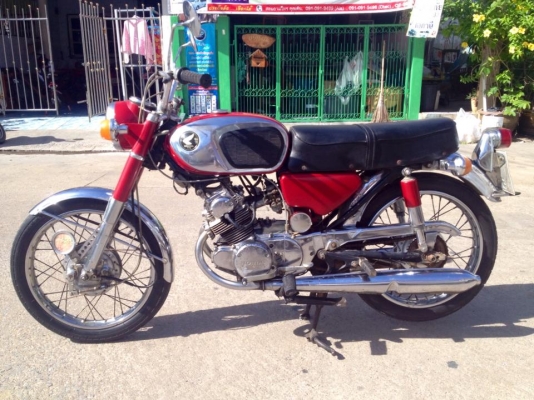 ขายแลก cb175 k0 สวยๆ ทะเบียนเต็ม พร้อมโอน เดิมๆ เครื่องจบ ขับมันมากๆ ของแท้เดิม ทั้งคัน 79000 0811160919