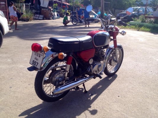 ขายแลก cb175 k0 สวยๆ ทะเบียนเต็ม พร้อมโอน เดิมๆ เครื่องจบ ขับมันมากๆ ของแท้เดิม ทั้งคัน 79000 0811160919