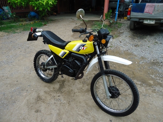 รถตู้ Toyota hiace เครื่องดี 2 L เดิมๆ ขับดี ประหยัด รถตู้ Toyota hiace เครื่องดี 2 L เดิมๆ ขับดี ประหยัด