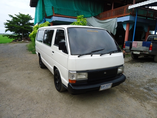 รถตู้ Toyota hiace เครื่องดี 2 L เดิมๆ ขับดี ประหยัด รถตู้ Toyota hiace เครื่องดี 2 L เดิมๆ ขับดี ประหยัด