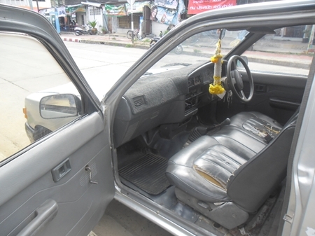 ขายด่วน รถพร้อมใช้ ขายด่วน รถพร้อมใช้