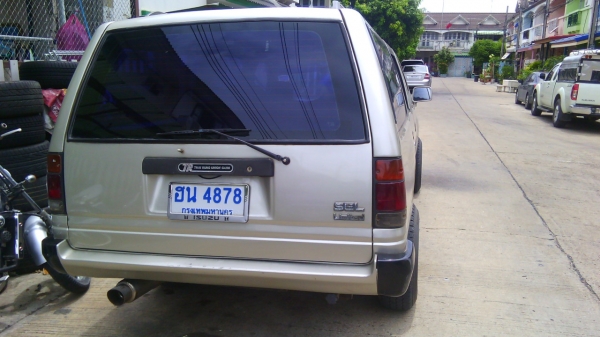 อ๊ซุซุ แวน เครื่องJ แก็สหัวฉีด เกียรออโต้