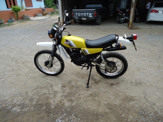 Dt 125 mono สภาพดีพร้อมใช้ ทะเบียนแท้ พร้อมโอน ระบบเครื่องยนต์ สตาร์ท ง่าย Dt 125 mono สภาพดีพร้อมใช้ ทะเบียนแท้ พร้อมโอน ระบบเครื่องยนต์ สตาร์ท ง่าย