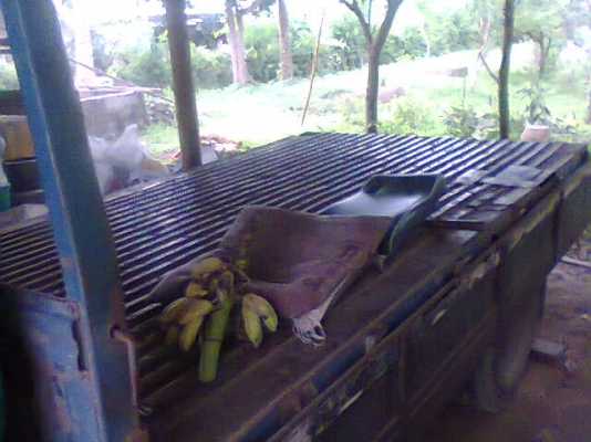 ขาย6ล้อ TOYOTA ไดน่า 85แรง เดิมๆ รถประมูล ต.ช.ด.มาจดทะเบียนปี47 ขาย130,000บาท 0892095791(บอย)