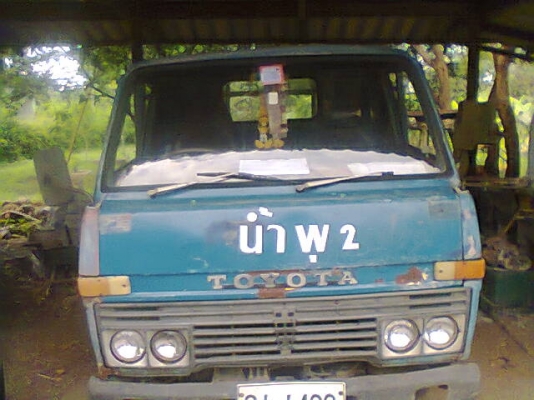 ขาย6ล้อ TOYOTA ไดน่า 85แรง เดิมๆ รถประมูล ต.ช.ด.มาจดทะเบียนปี47 ขาย130,000บาท 0892095791(บอย)