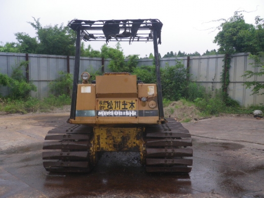 ขายด่วน รถแทรคเตอร์ตีนตะขาบ MITSUBISHI BD2G ใบแทรคกว้าง 70 นำเข้าจากญี่ปุ่นยังไม่เคยใช้งานในไทย ขายด่วน รถแทรคเตอร์ตีนตะขาบ MITSUBISHI BD2G ใบแทรคกว้าง 70 นำเข้าจากญี่ปุ่นยังไม่เคยใช้งานในไทย