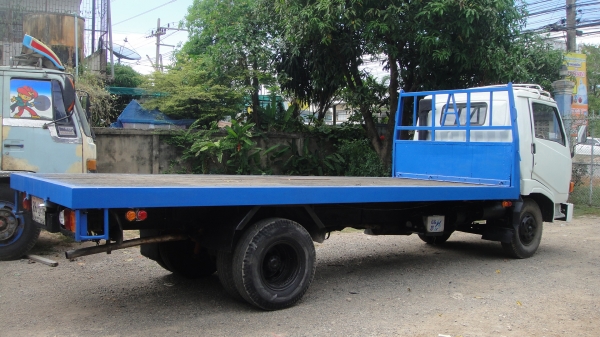 HINO ฃุปเปอร์เสี่ย 117แรง ยาว5.50ม. พื้นเรียบ เครื่องดี คัสฃีสวยจัด