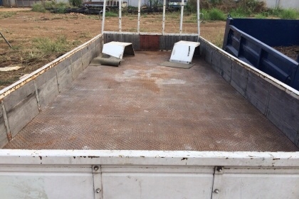 ขายกะบะ6 ล้อถอดจากอีซูซุ NPR กว้าง 2.10 ม ยาว 4.30 ม พร้อมคอกสูง