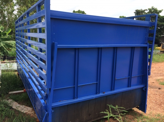 ขายกะบะ6 ล้อถอดจากอีซูซุ NPR กว้าง 2.10 ม ยาว 4.30 ม พร้อมคอกสูง