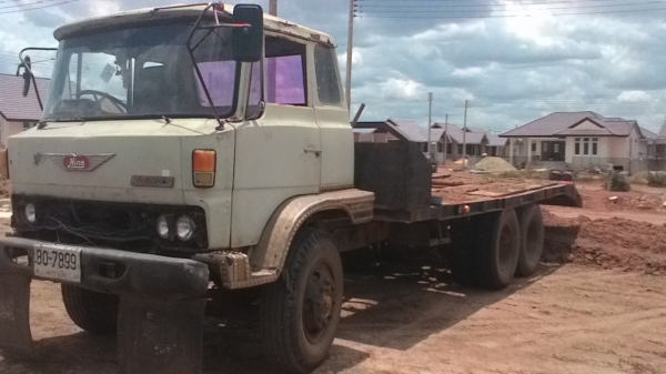 ขาย10ล้อลากแบคโฮ