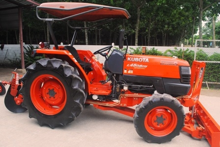 ขายรถไถ Kubota L 4508 DI special(4WD) พร้อมดันหน้าและผานพรวนช้าง ขายรถไถ Kubota L 4508 DI special(4WD) พร้อมดันหน้าและผานพรวนช้าง