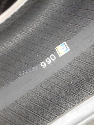 195/55R15 DEESTONE VINCENTE มี 2 เส้นครับ ปี2013 TEL.081-427-3941 195/55R15 DEESTONE VINCENTE มี 2 เส้นครับ ปี2013 TEL.081-427-3941