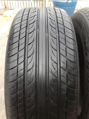 195/55R15 DEESTONE VINCENTE มี 2 เส้นครับ ปี2013 TEL.081-427-3941 195/55R15 DEESTONE VINCENTE มี 2 เส้นครับ ปี2013 TEL.081-427-3941