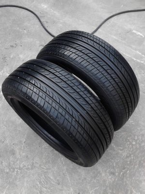195/55R15 DEESTONE VINCENTE มี 2 เส้นครับ ปี2013 TEL.081-427-3941 195/55R15 DEESTONE VINCENTE มี 2 เส้นครับ ปี2013 TEL.081-427-3941