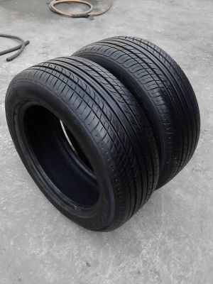 195/55R15 DEESTONE VINCENTE มี 2 เส้นครับ ปี2013 TEL.081-427-3941 195/55R15 DEESTONE VINCENTE มี 2 เส้นครับ ปี2013 TEL.081-427-3941