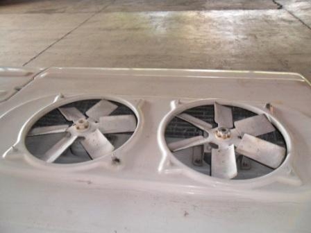 หลังคาแอร์ของโค้ชแอร์ หลังคาแอร์ของโค้ชแอร์