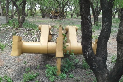 ขายด่วน รถแทรกเตอร์ตีนตะขาบ CATERPILLAR รุ่น D7F