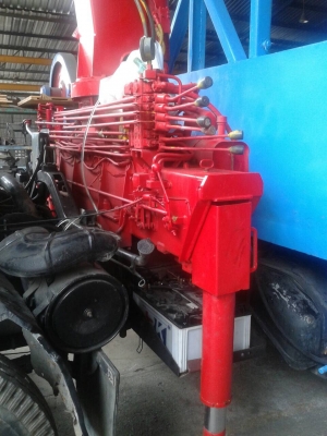 ขายด่วน Nissan UD เฮี๊ยบ 4.5 ตัน 4 ท่อน 520,000 บาท