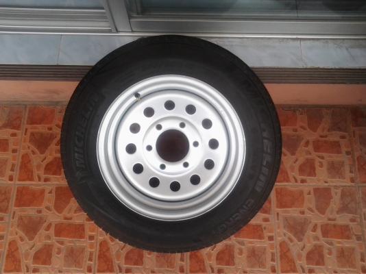 ขายกระทะผ่าขอบ15" มี1คู่ พร้อมยาง