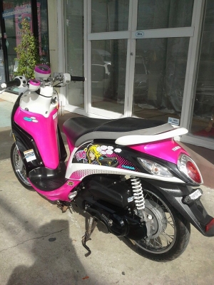 สวยสดใสสุดๆ Yamaha Fino Fi รุ่นใหม่ล่าสุด ปี 2556 พัฒนาเป็นระบบหัวฉีดแล้ว
