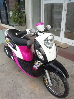 สวยสดใสสุดๆ Yamaha Fino Fi รุ่นใหม่ล่าสุด ปี 2556 พัฒนาเป็นระบบหัวฉีดแล้ว