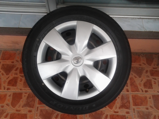 ขายล้อกระทะ VIOS พร้อมยาง DUNLOP 185/60/15"ยางปี4011