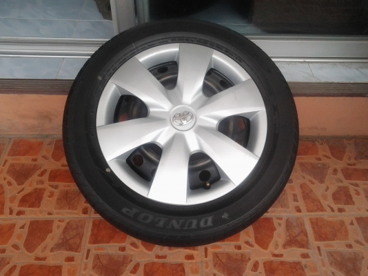 ขายล้อกระทะ VIOS พร้อมยาง DUNLOP 185/60/15"ยางปี4011 ขายล้อกระทะ VIOS พร้อมยาง DUNLOP 185/60/15"ยางปี4011
