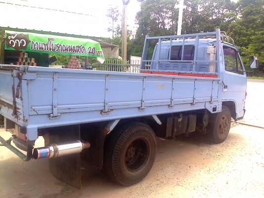 หกล้อ อีซูซุ NKR88 สภาพงามๆๆทะเบียนพร้อมโอน