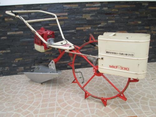 เครื่องแหวกร่องกล้านา !!!   MARUYAMA   MKF-330  รหัสสินค้า : 13001325 หรือเพิ่มเติมไดที่ www.nihonmono.com