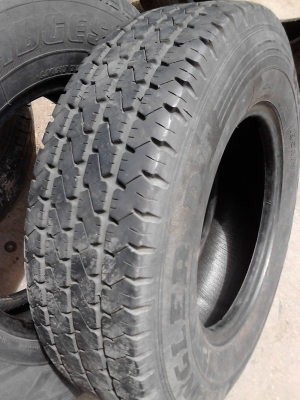 195R14 BRIDGESTONE LEO 677 และ GOODYEAR มี 3 เส้น โทร.081-427-3941 195R14 BRIDGESTONE LEO 677 และ GOODYEAR มี 3 เส้น โทร.081-427-3941