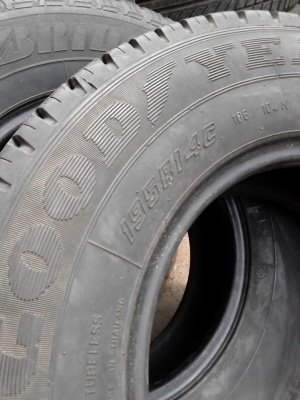 195R14 BRIDGESTONE LEO 677 และ GOODYEAR มี 3 เส้น โทร.081-427-3941 195R14 BRIDGESTONE LEO 677 และ GOODYEAR มี 3 เส้น โทร.081-427-3941