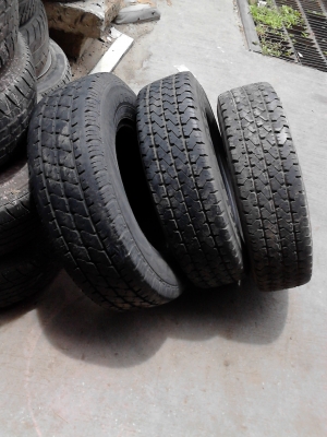 195R14 BRIDGESTONE LEO 677 และ GOODYEAR มี 3 เส้น โทร.081-427-3941 195R14 BRIDGESTONE LEO 677 และ GOODYEAR มี 3 เส้น โทร.081-427-3941