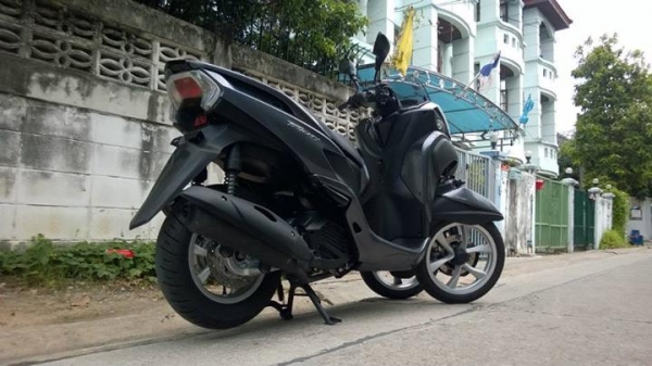 TRICITY 2014 ใหม่มากกก รถเดือนเศษ วิ่งมาแค่ 300 กิโลขายโละ ต่อรอง TRICITY 2014 ใหม่มากกก รถเดือนเศษ วิ่งมาแค่ 300 กิโลขายโละ ต่อรอง