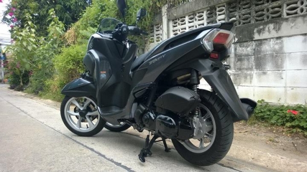 TRICITY 2014 ใหม่มากกก รถเดือนเศษ วิ่งมาแค่ 300 กิโลขายโละ ต่อรอง TRICITY 2014 ใหม่มากกก รถเดือนเศษ วิ่งมาแค่ 300 กิโลขายโละ ต่อรอง