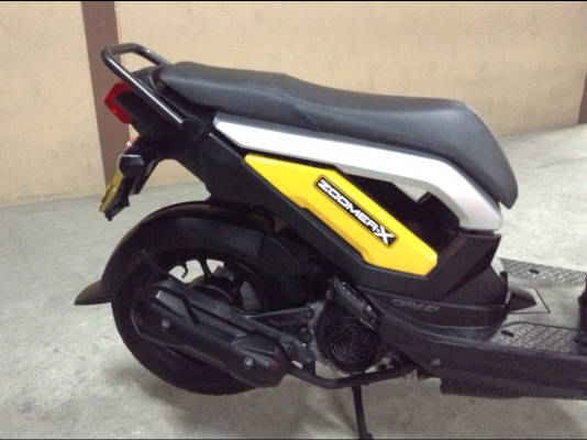 ขาย!!! ซูมเม่อX สภาพสวยใช้น้อย ปี56 รถเครื่องดีคับ ทะเบียนครบ ภาษีไม่หมด