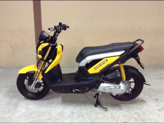 ขาย!!! ซูมเม่อX สภาพสวยใช้น้อย ปี56 รถเครื่องดีคับ ทะเบียนครบ ภาษีไม่หมด