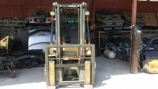 ขาย โฟร์คลีฟ  Mitusbishi  FG30   F13G   3ตัน  งา3 ม.