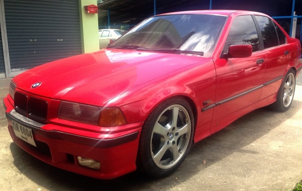 **195,000 บ.ต่อรอง**ขายรถเก๋งสวยๆ BMW Series3 318i Auto ปี39/96 เครื่องเดิมเกียร์เดิม ไม่แก๊ส เครื่องแห้งๆ แน่นดี แรงดี เกียร์ดีไม่หอนไม่หลุด ช่วงล่างหนึบ หน้า-หลังเดิมๆไม่เคยชนหนัก ภายในเก๋งสวยคอนโซลเต็ม พ.พาวเวอร์ แอร์เย็น ก.ไฟฟ้า เซ็นทรัลล็อค ปรับข้างไ