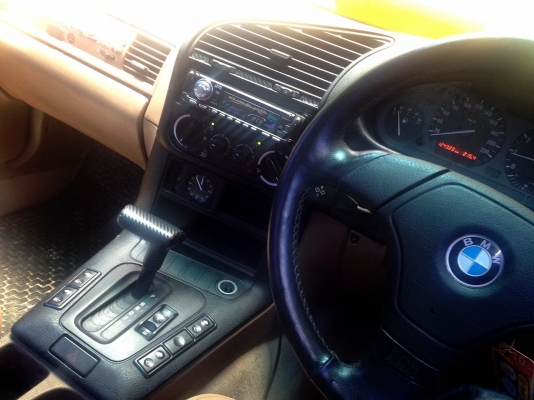 **195,000 บ.ต่อรอง**ขายรถเก๋งสวยๆ BMW Series3 318i Auto ปี39/96 เครื่องเดิมเกียร์เดิม ไม่แก๊ส เครื่องแห้งๆ แน่นดี แรงดี เกียร์ดีไม่หอนไม่หลุด ช่วงล่างหนึบ หน้า-หลังเดิมๆไม่เคยชนหนัก ภายในเก๋งสวยคอนโซลเต็ม พ.พาวเวอร์ แอร์เย็น ก.ไฟฟ้า เซ็นทรัลล็อค ปรับข้างไ